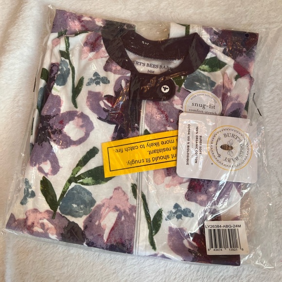 Burts Bees Baby Baby Girls' Zip Up Footed Sleeper 18-24 month new! Purple floral - Picture 2 of 3